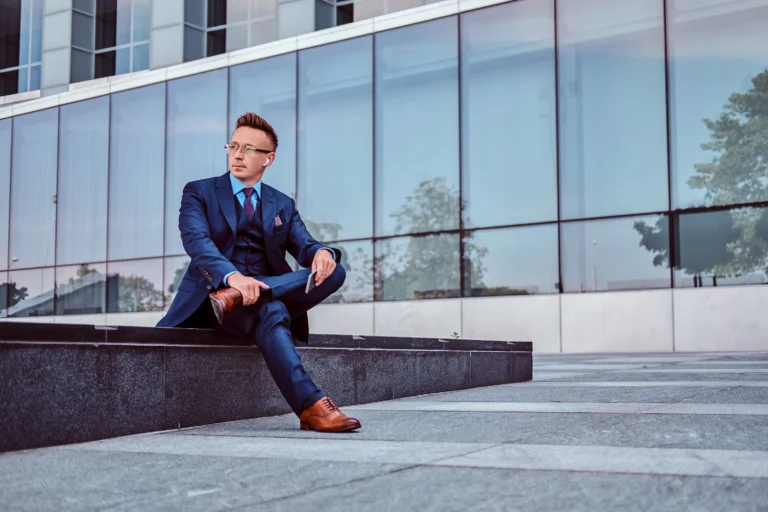 navy blue pants outfit for men