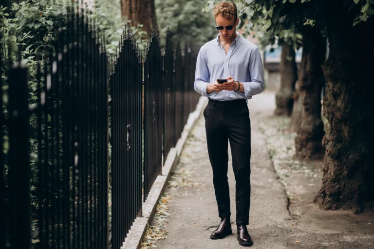Navy Pants Outfits for Men