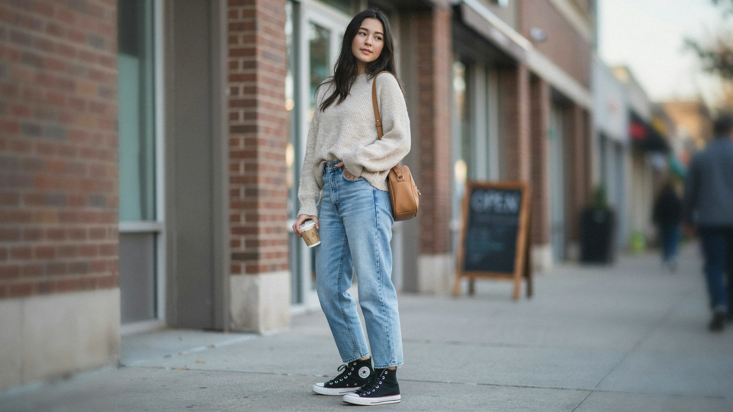 Converse Outfits With Baggy Jeans