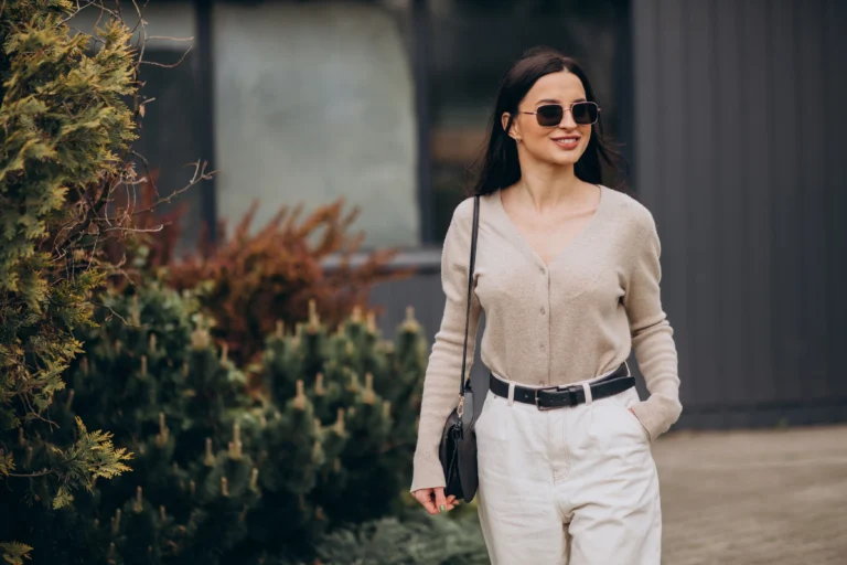 Mom Outfits for School Drop Off